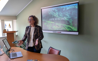 Keliautojos, rašytojos ir fotografės Eglė Aukštakalnytė–Hansen paskaita